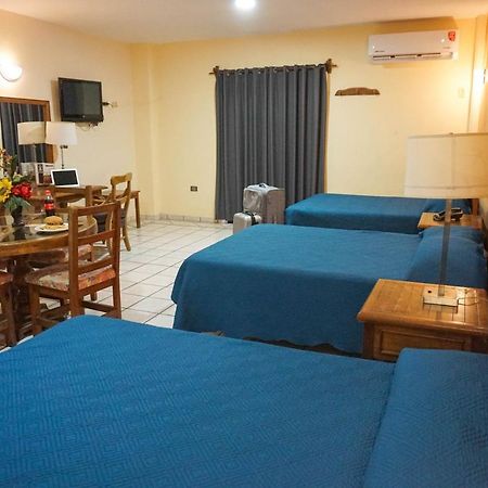 Hotel Las Fuentes Los Mochis Buitenkant foto