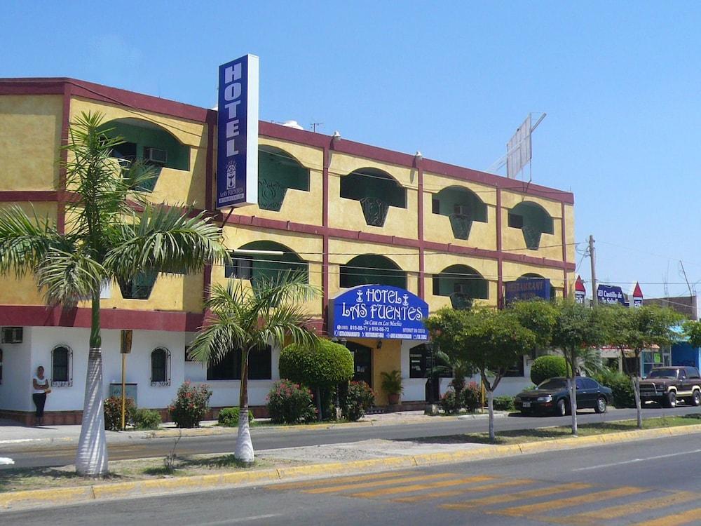 Hotel Las Fuentes Los Mochis Buitenkant foto