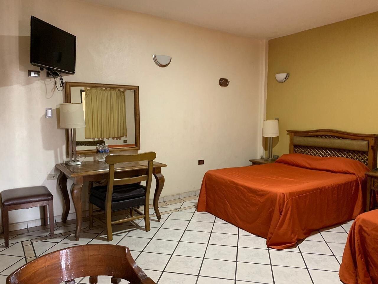 Hotel Las Fuentes Los Mochis Buitenkant foto